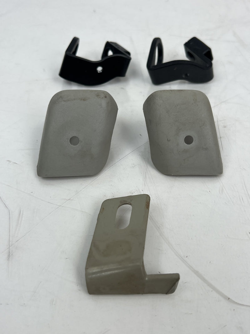 1998-2000 Volvo S70 V70 XC Overhead Grab Handle Set w/ Lights Tan OEM #6855EM