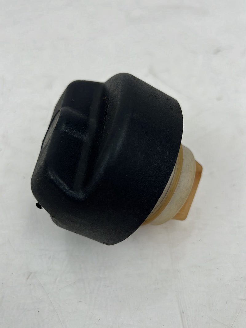 1993-1997 Volvo 850 Fuel Tank Gas Cap 9142606 Black OEM