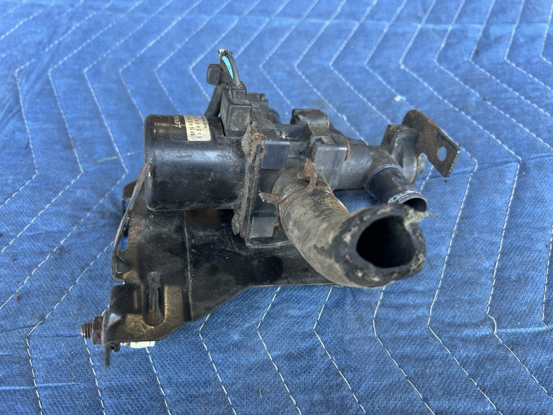 1998-2003 Jaguar XJR XJ8 X308 Heater Control Valve Coolant MNA6711AC OEM #4690E