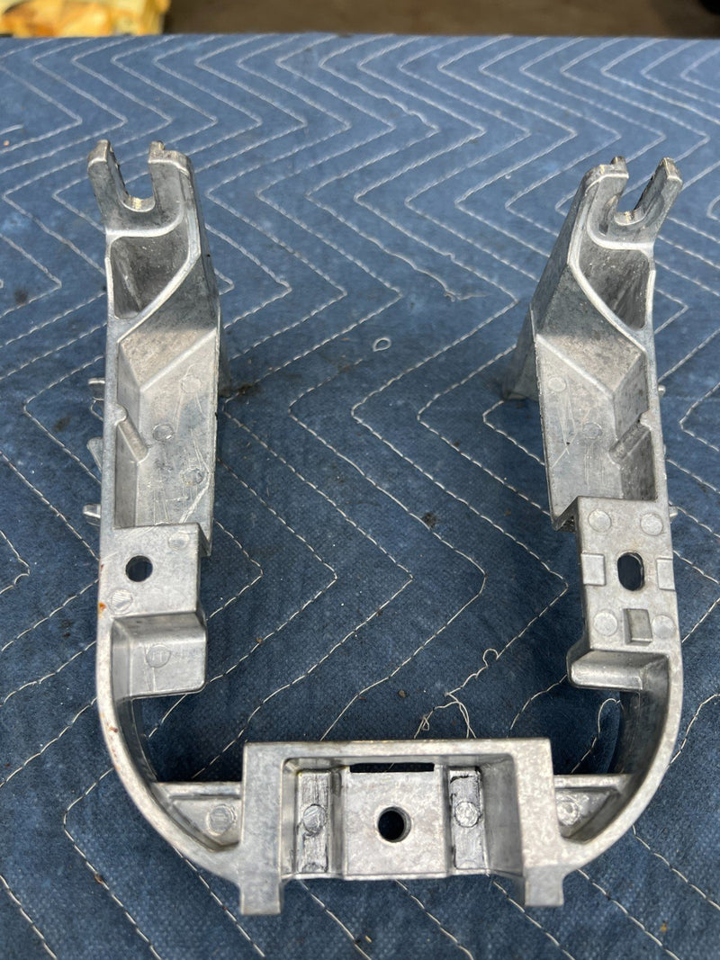 2005-2011 Audi A6 Center Console Arm Rest Support Bracket 4F0864283 OEM #3405EM