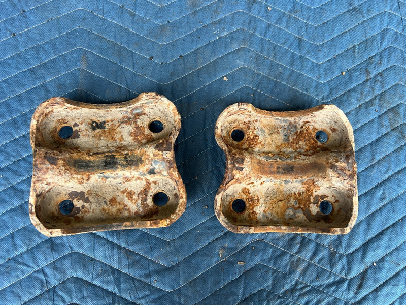 1999-2007 Chevy Silverado Rear Suspension U Bolt Bracket Plate OEM #1579CN
