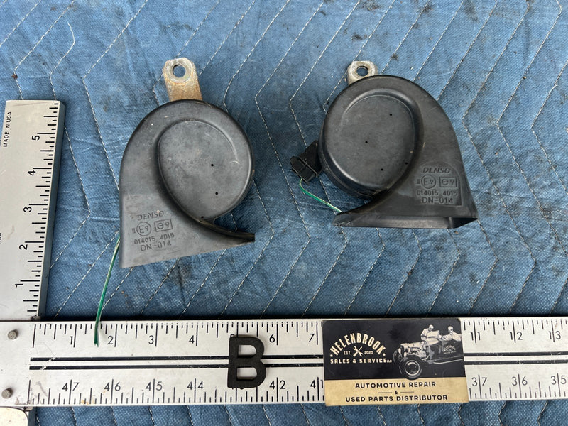 2002-2006  Toyota Camry Horn H L  High Low  Pitch Tone  014015 4015 OEM #88DU