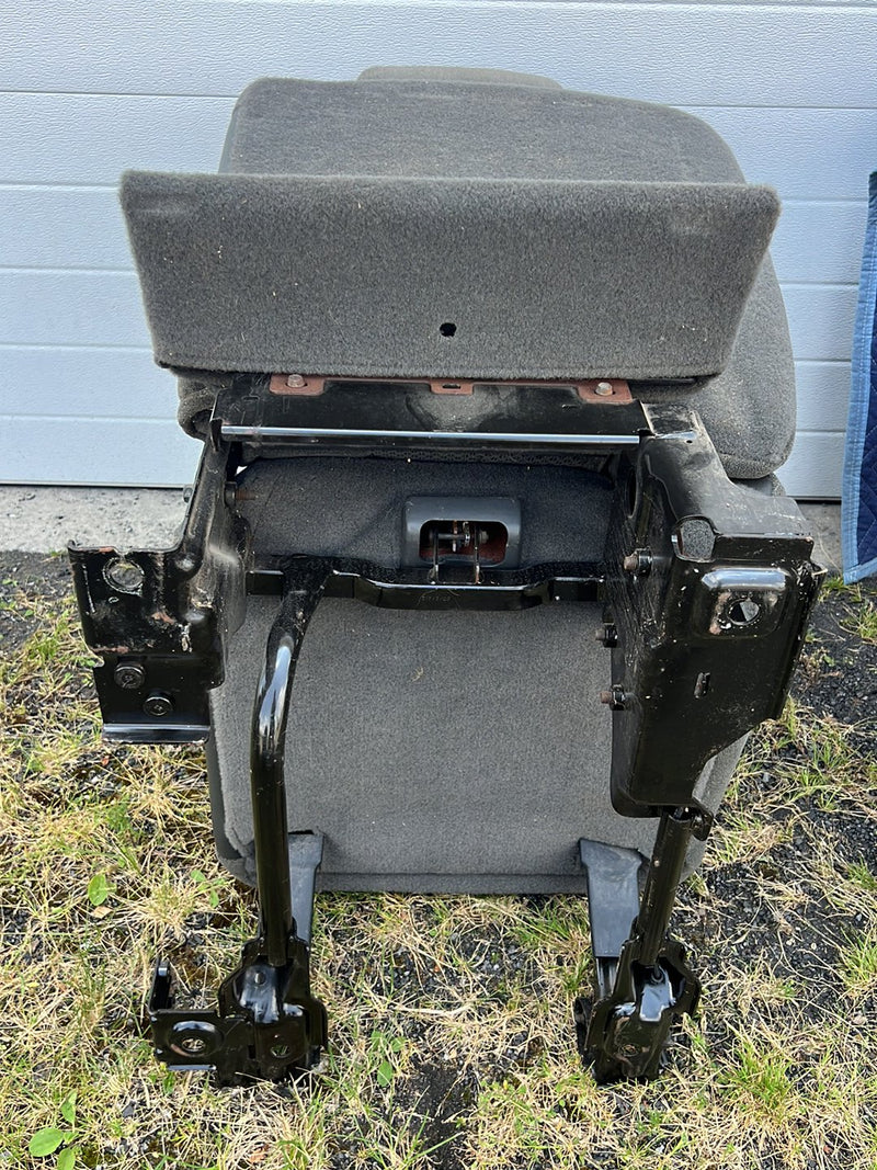 2003-2007 Chevy Silverado GMC Sierra Split Bench Rear Seat Gray Cloth OE #5509EM