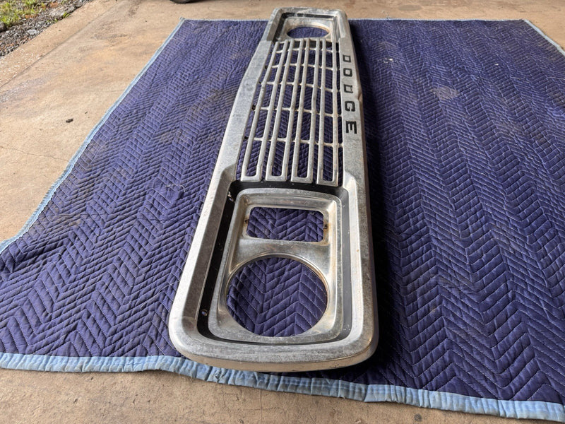 1977-1978 Dodge Truck Tin Front Grille D150 Pickup Aluminum Trim OEM #4770E