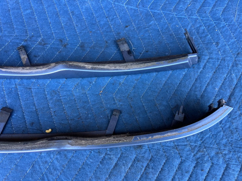2002-2005 BMW 330xi 325xi E46 Right Left Headlight Molding Trim Blue OEM #4772EM