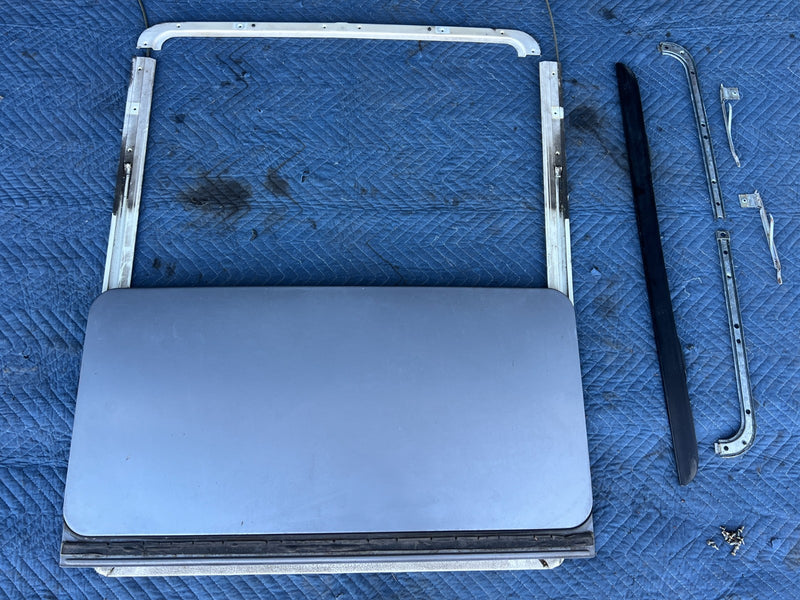 1986-1993 Volvo 240 244 *Sedan Only* Sunroof Sun Roof Assembly Gray OEM #4375EM