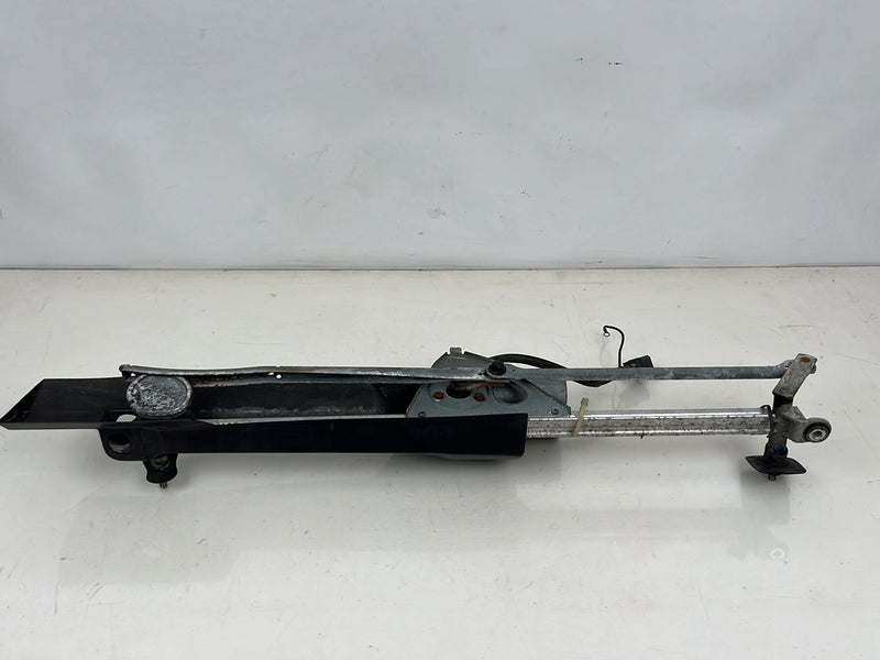 1990-1992 Volvo 740 940 Windshield Wiper Motor Transmission Linkage OEM #5899EM