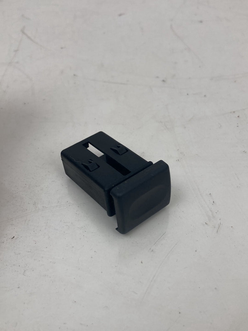 1999-2004 Land Rover Discovery II L550 Switch Blank Filler 9578705 OEM #5038M