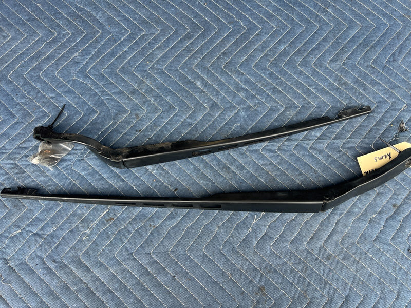 2005-2011 Audi A6 Left + Right Windshield Wiper Arm Pair 4F1 955 407 B OEM #48ZJ