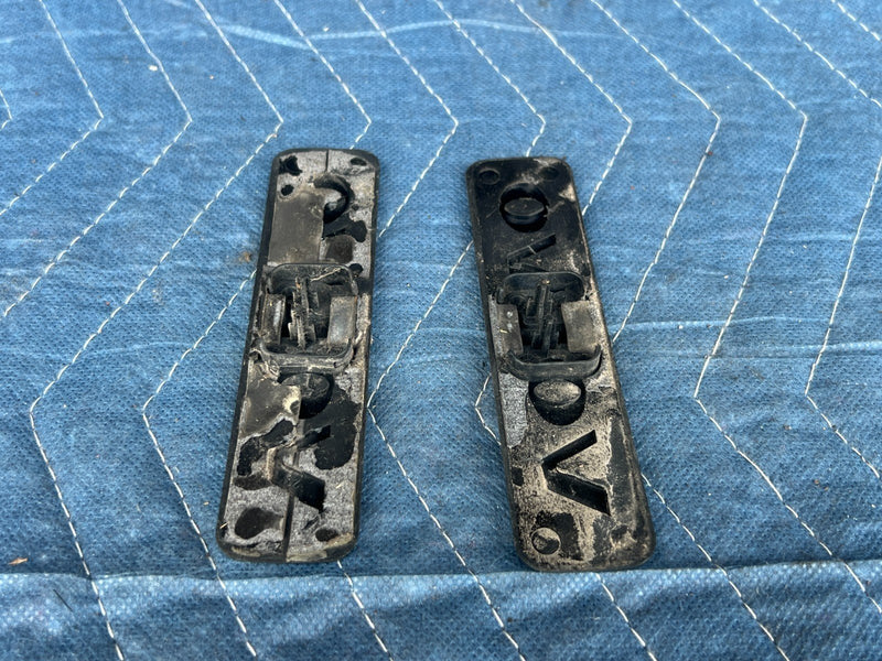 1992-1995 Volvo 940 740 Right & Left Front Fender Emblem Badge Pair OEM #3215EM