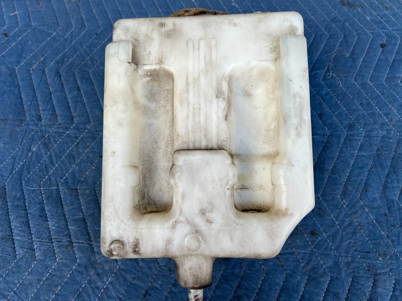 1998-2003 Mercedes W210 E320 Windshield Wiper Fluid Reservoir Tank OEM #4753EM
