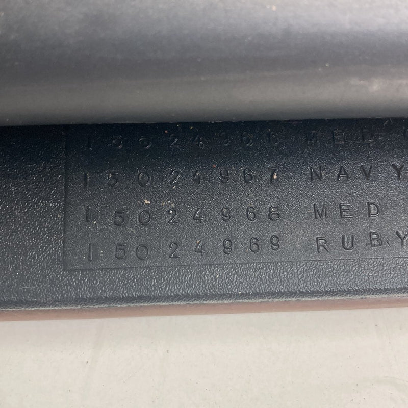 1995-1998 Chevrolet Silverado 2500 GMT400 Glove Box Assembly 15024968 OEM