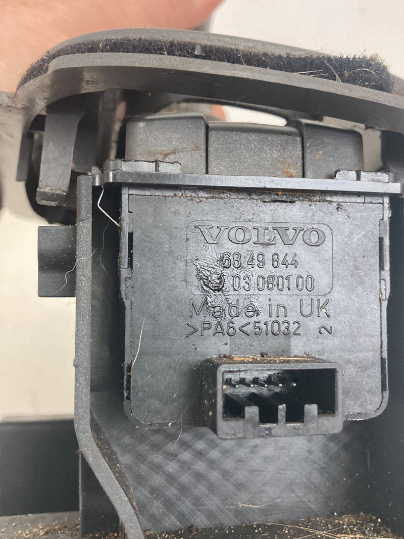 1998-2000 Volvo V70 S70 Automatic Shifter Assembly OEM #5223M