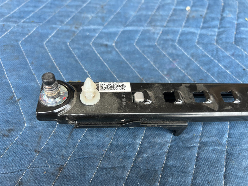 2012-2015 Chevy Cruze Front Seat Belt Adjuster Guide Slider 13580168 OEM #2202CN