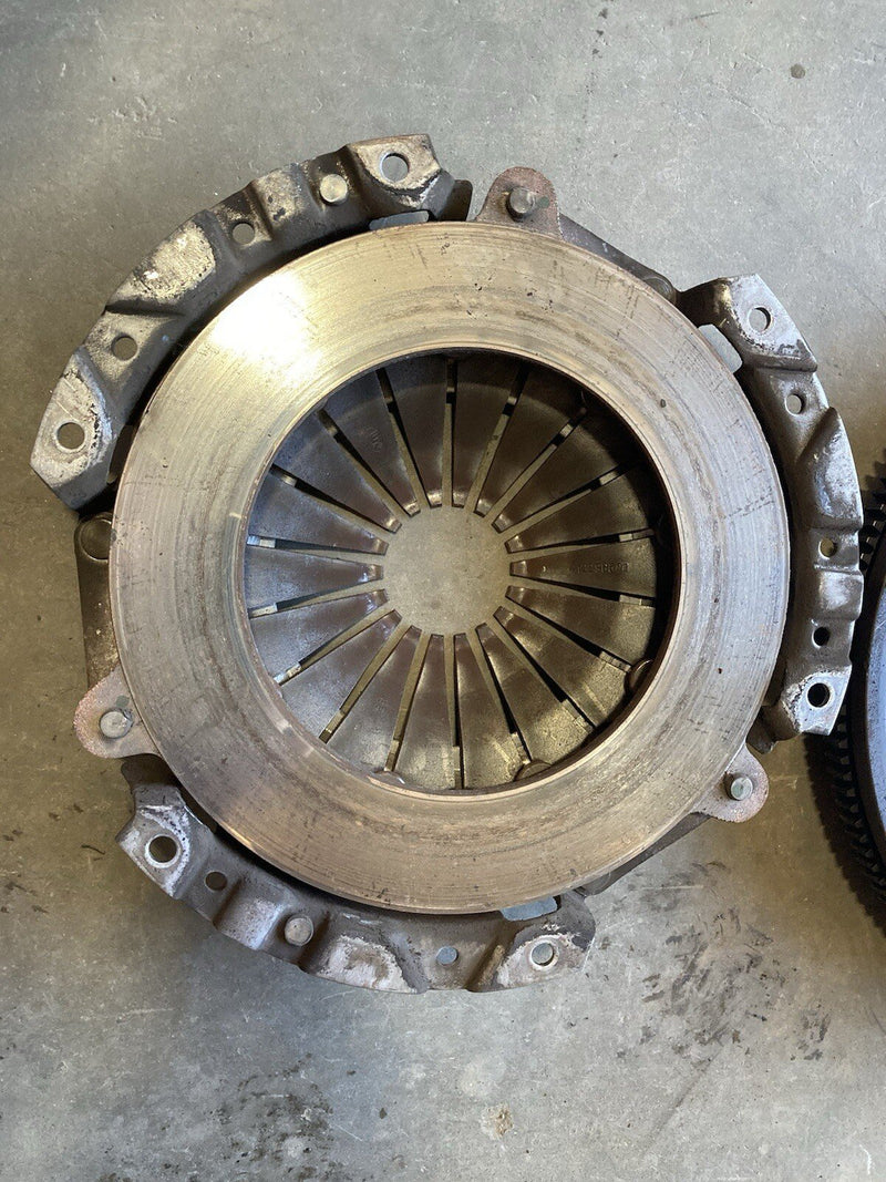 1997-2002 Jeep Wrangler TJ 2.5L 4 Cylinder Clutch Assembly 9933002504 OEM #3251M