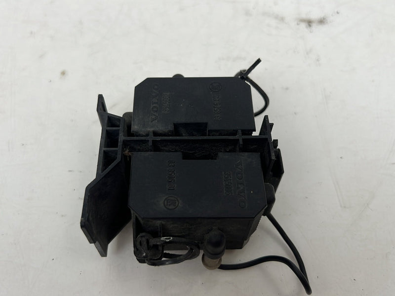 1993-1997 Volvo 850 Diagnostic Plug Connection Code Box 3545006 OEM