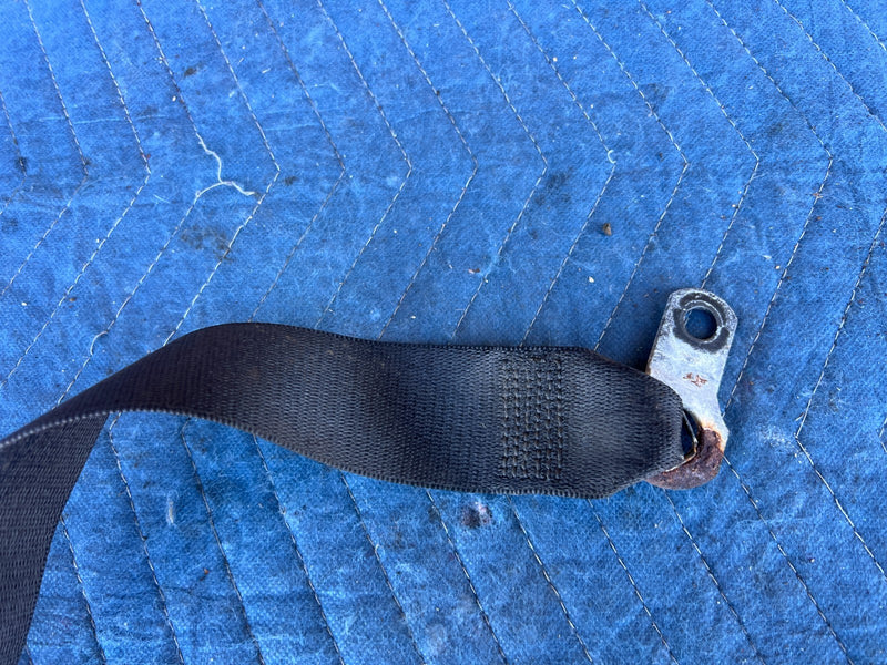2000-2005 BMW 330xi 325xi E46 Front Driver Left Seat Belt Retractor OEM #4823EM