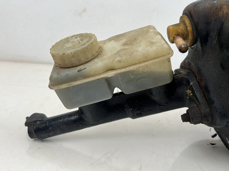 1975-1980 Volvo 244 Brake Booster Master Cylinder OEM