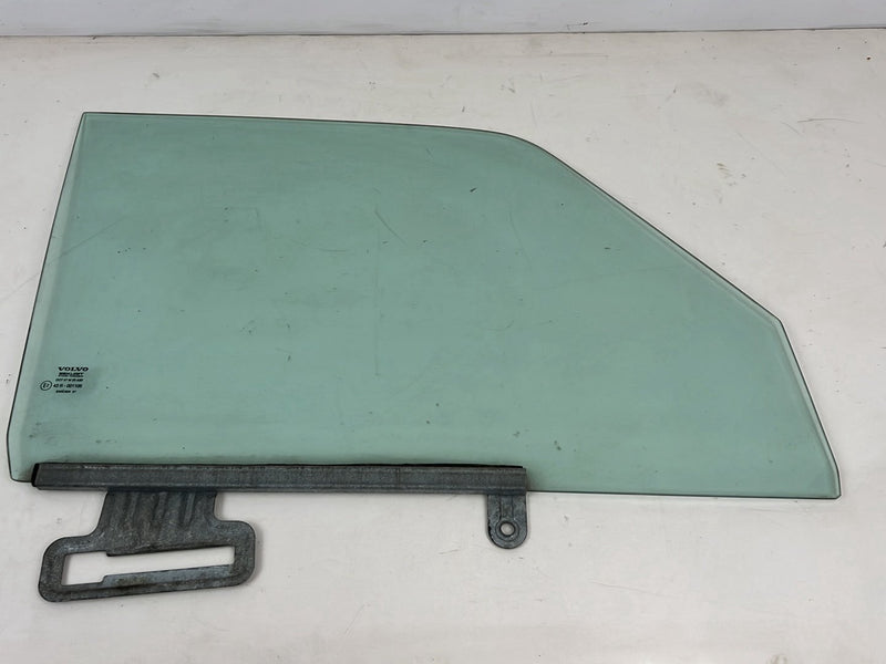 1986-1993 Volvo 240 244 Front Passenger Right Window Glass 43R-001105 OEM #5581EM