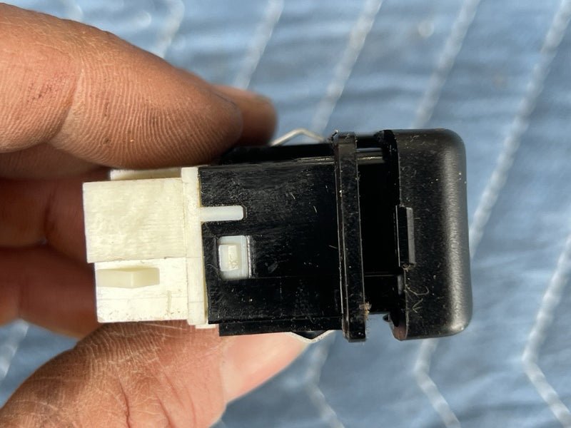 1993-1997 Volvo 850 850R Sunroof Open Close Button Switch 9128537 OEM #4454E