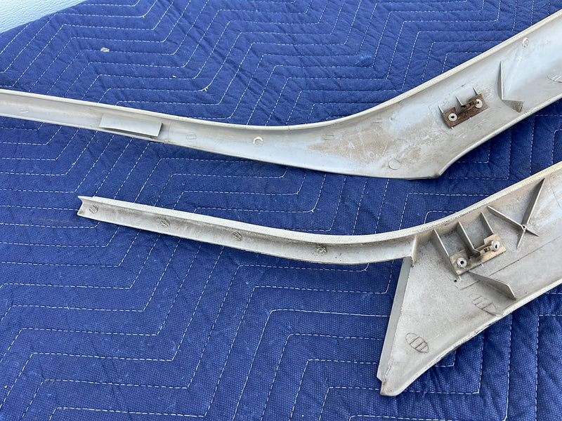 Chevrolet Silverado - A Pillar Trim PN: 15574145 15574146