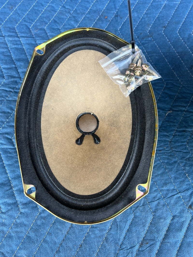 1998-2002 Honda Accord EAS23D76A Pair of OEM Speakers 15w + Hardware #1965CN