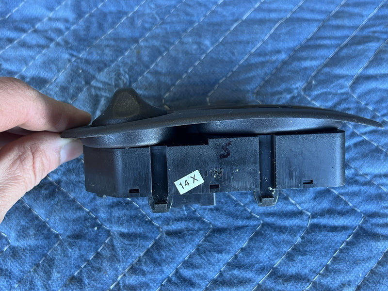 1998-2003 Jaguar XJR XJ X308 Front Passenger Side Adjustment Switch OEM #4792E