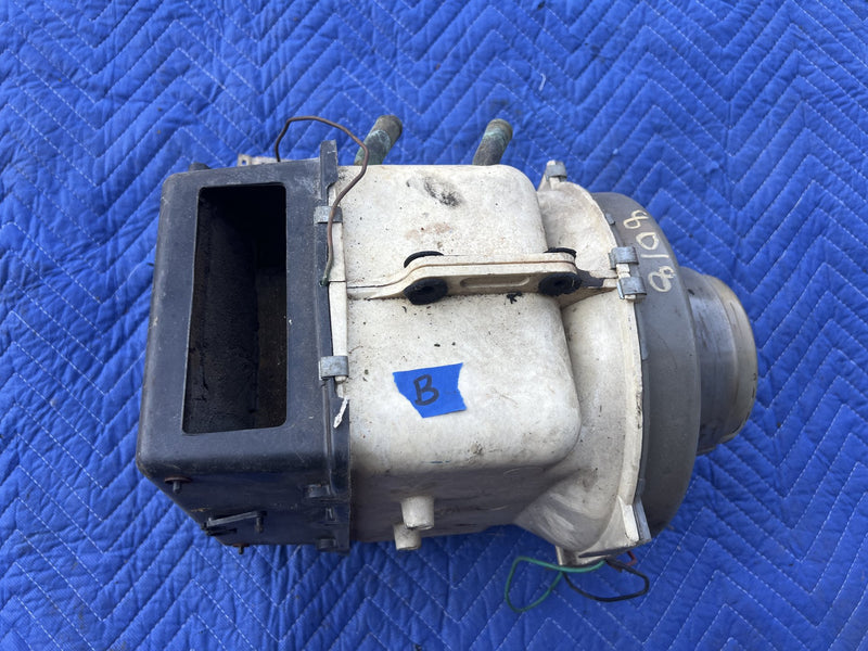 1973 Volvo 140 142 - Blower Motor PN: 682342