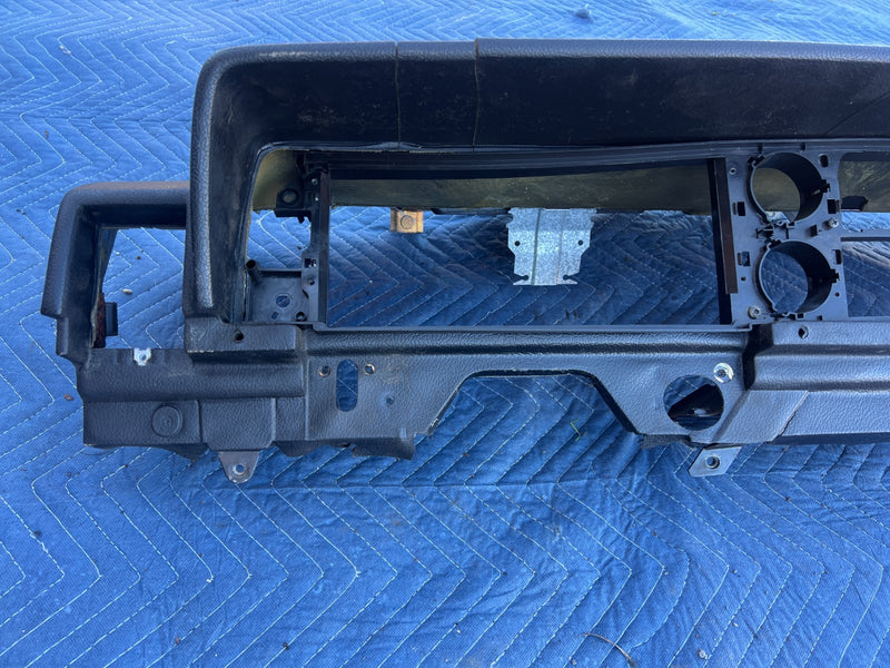 1986-1993 Volvo 240 244 Sedan Complete Dashboard Dash Assembly Black OEM #4292EM