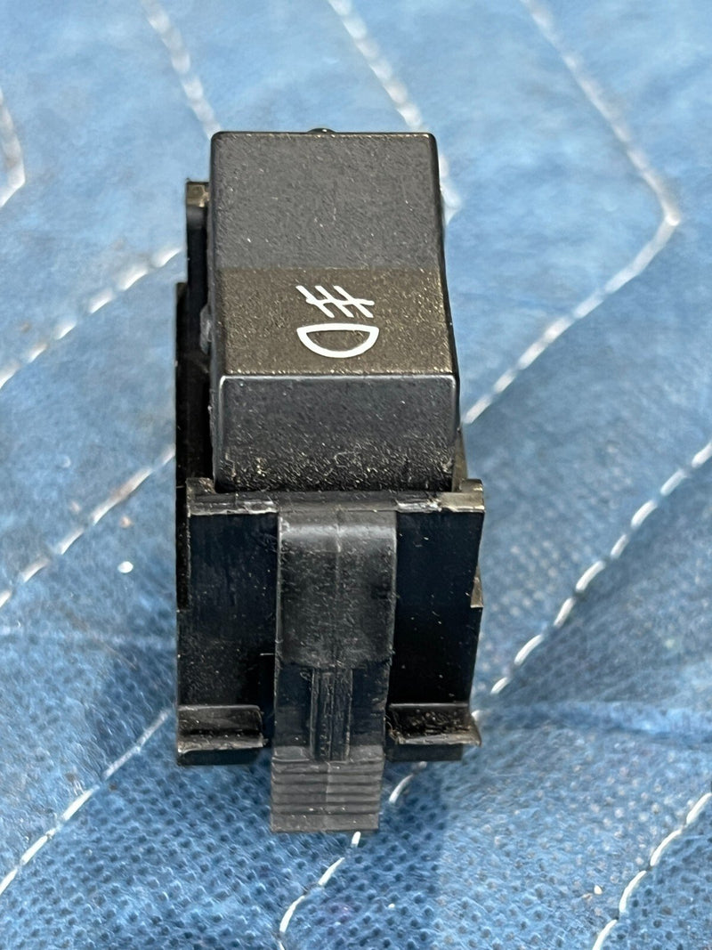 1983-1985 Porsche 944 Front Dash Fog Light Lamp Button Switch Control OEM#2432EM