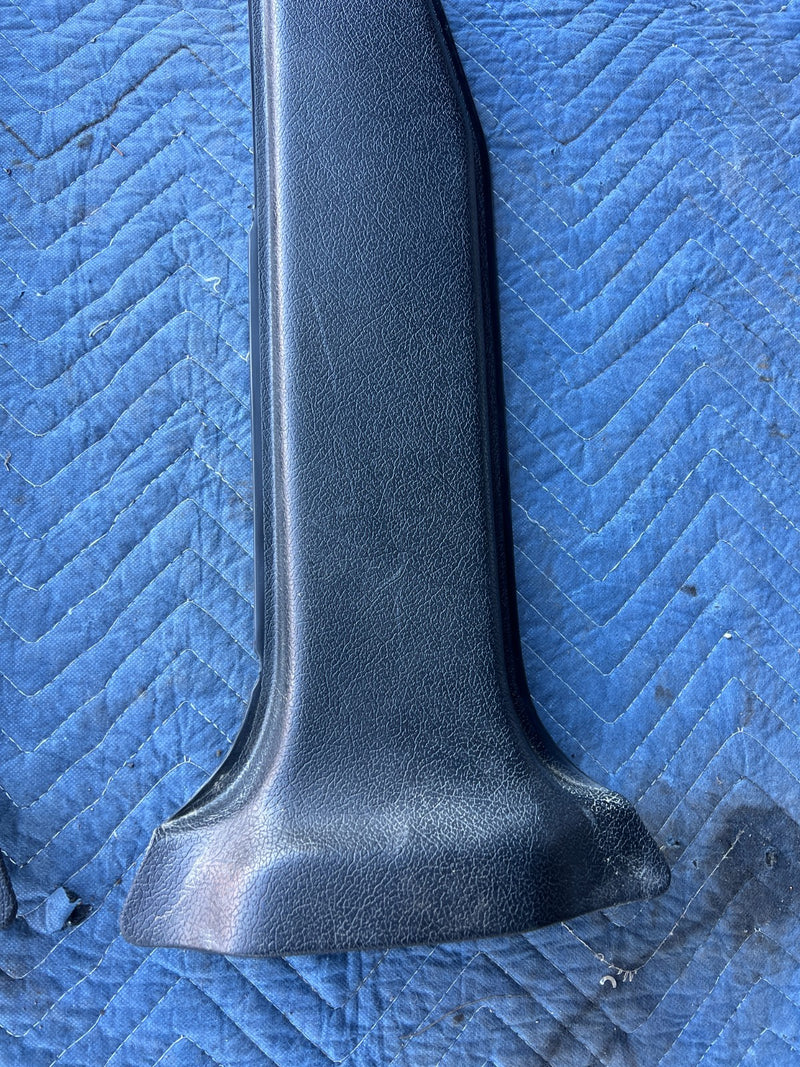 1986-1993 Volvo 240 244 Sedan Left & Right B Pillar Trim Pair 1225995 OE #4376EM