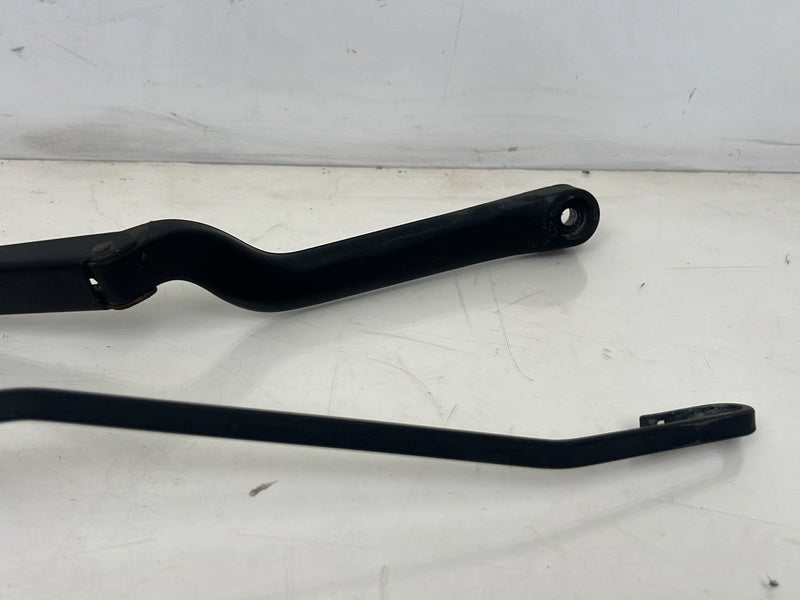 1998-2000 Volvo V70 S70 Front Right Left Windshield Wiper Arm Pair OEM