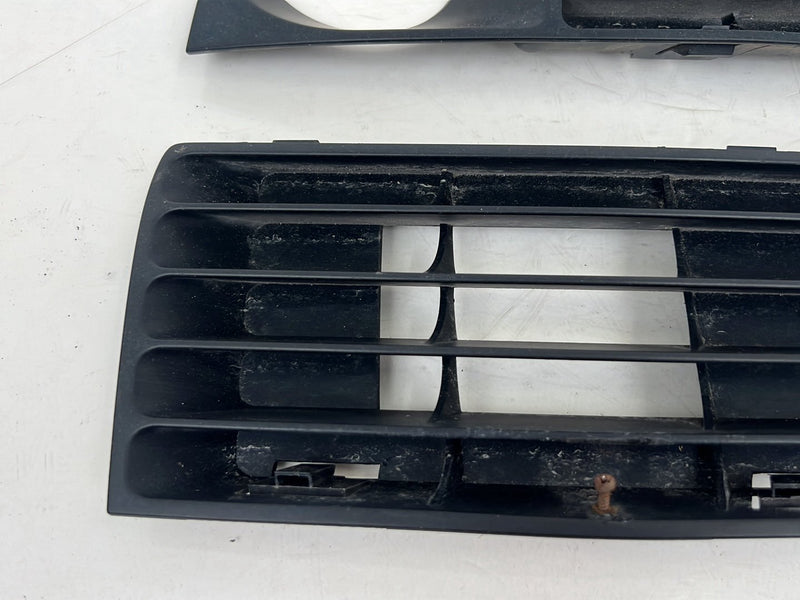 2001-2003 Audi S8 D2 A8 Front Bumper Fog Light Bezel Surround Trim Pair OEM #6086EM