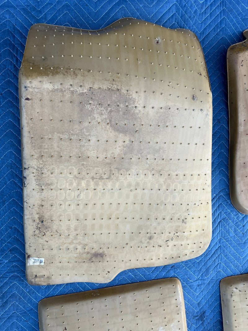 1986-1993 Volvo 240 244 Sedan Waffle Molded Floor Mat All Weather Set OE #4241EM