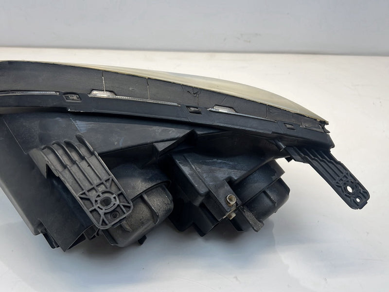 2012 Chevrolet Captiva Sport - Headlight Set PN: 083351152R 3457NAK