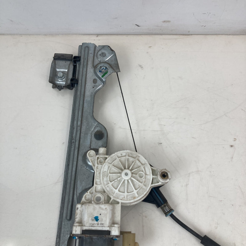 2014-2020 Chevrolet Silverado 1500 Front Right Window Regulator OEM #5582M