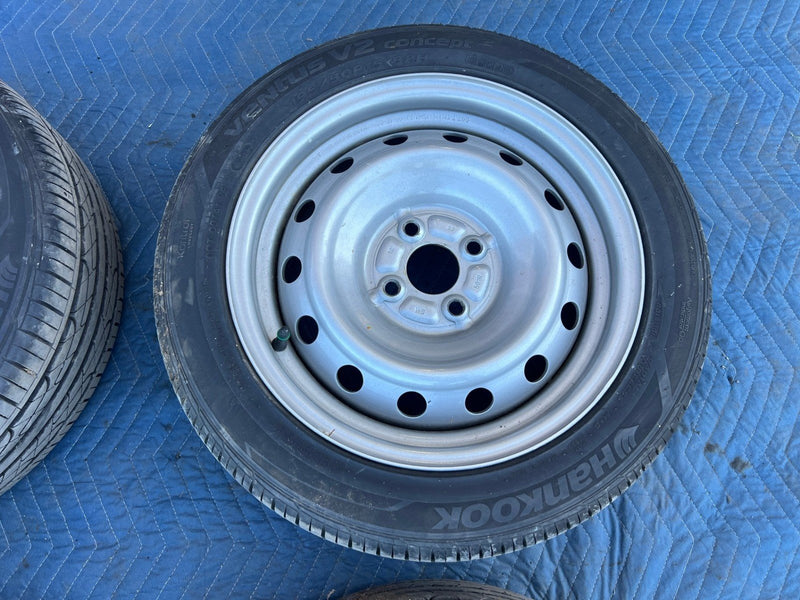 1985-1992 Volkswagen Golf Wheel Set 195/50R15 OEM