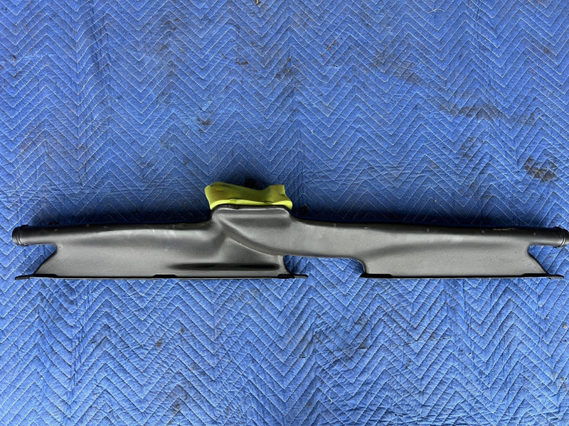 1989-1995 Volvo 740 940 Sedan Front Dash Defrost Vent Duct 3522386 OEM #3859EM