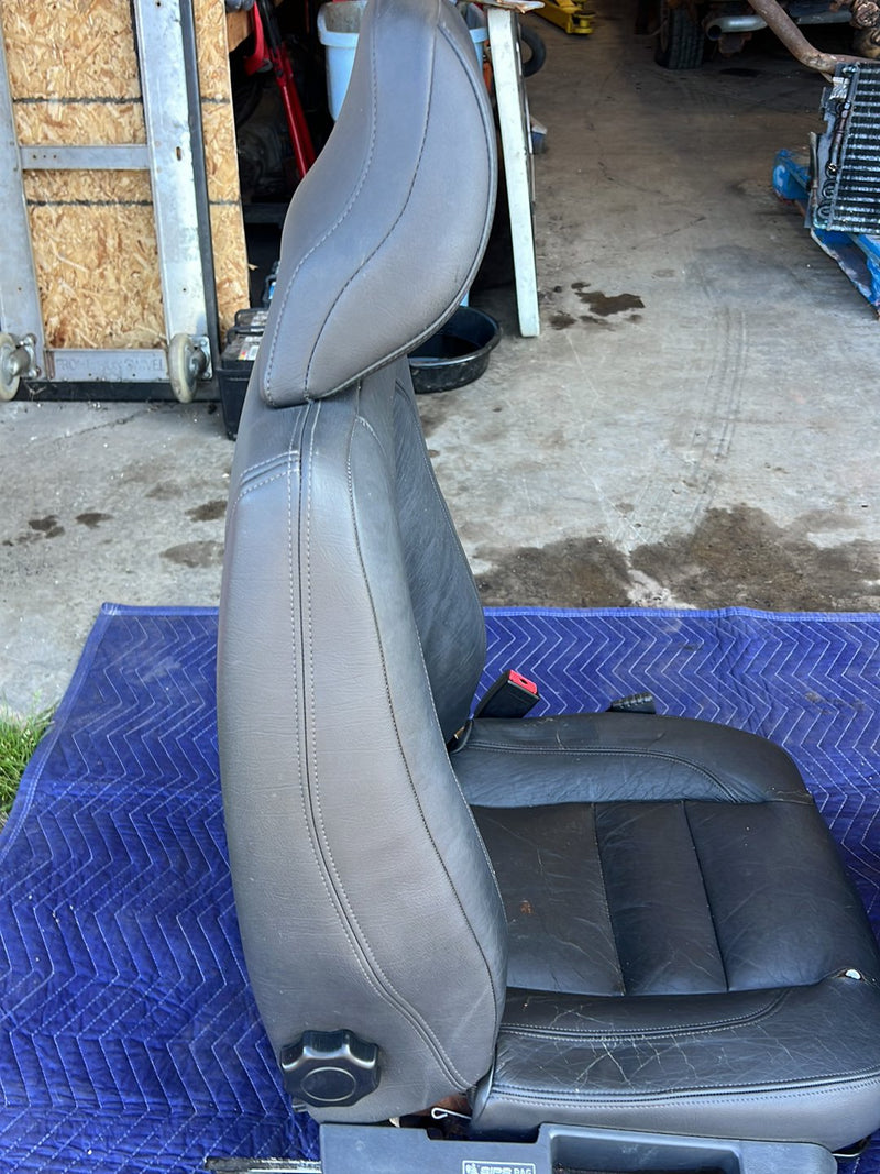 1993-1997 Volvo 850 Front Left & Right Bucket Seat Pair Gray Leather OEM