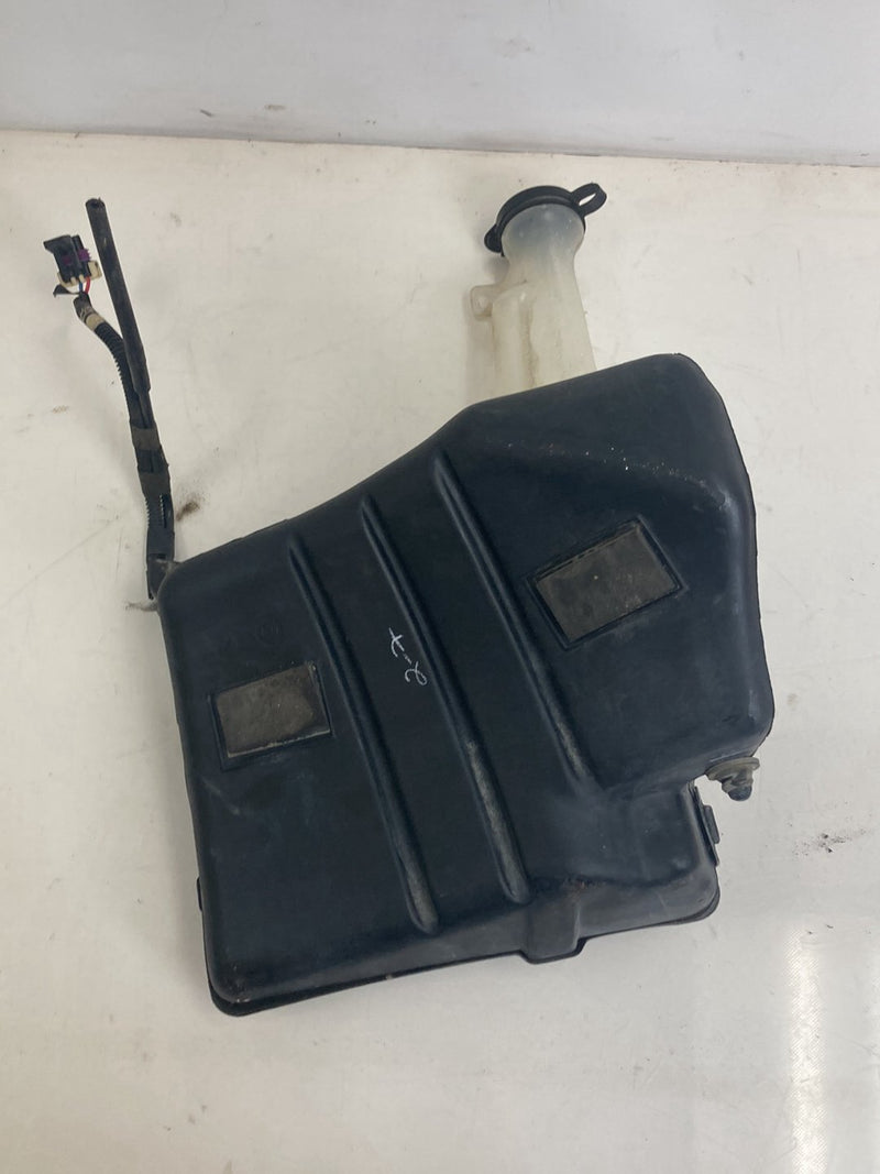 1995-1998 Chevrolet GMC C/K Windshield Washer Reservoir Tank Jug OEM