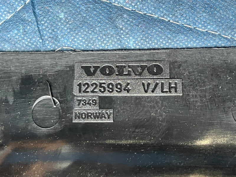 1986-1993 Volvo 240 244 245 Left & Right B Pillar Trim Pair 1225995 OEM #4071EM