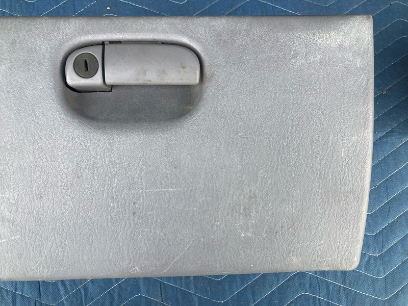 1997-2002 Jeep Wrangler TJ Glove Box Assembly 55037225 OEM #3224M