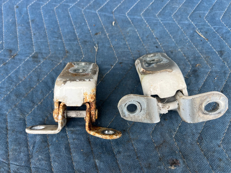 2002-2006 Toyota Camry Door SET LH RH REAR Hinge & Hardware Complete OEM #137DU