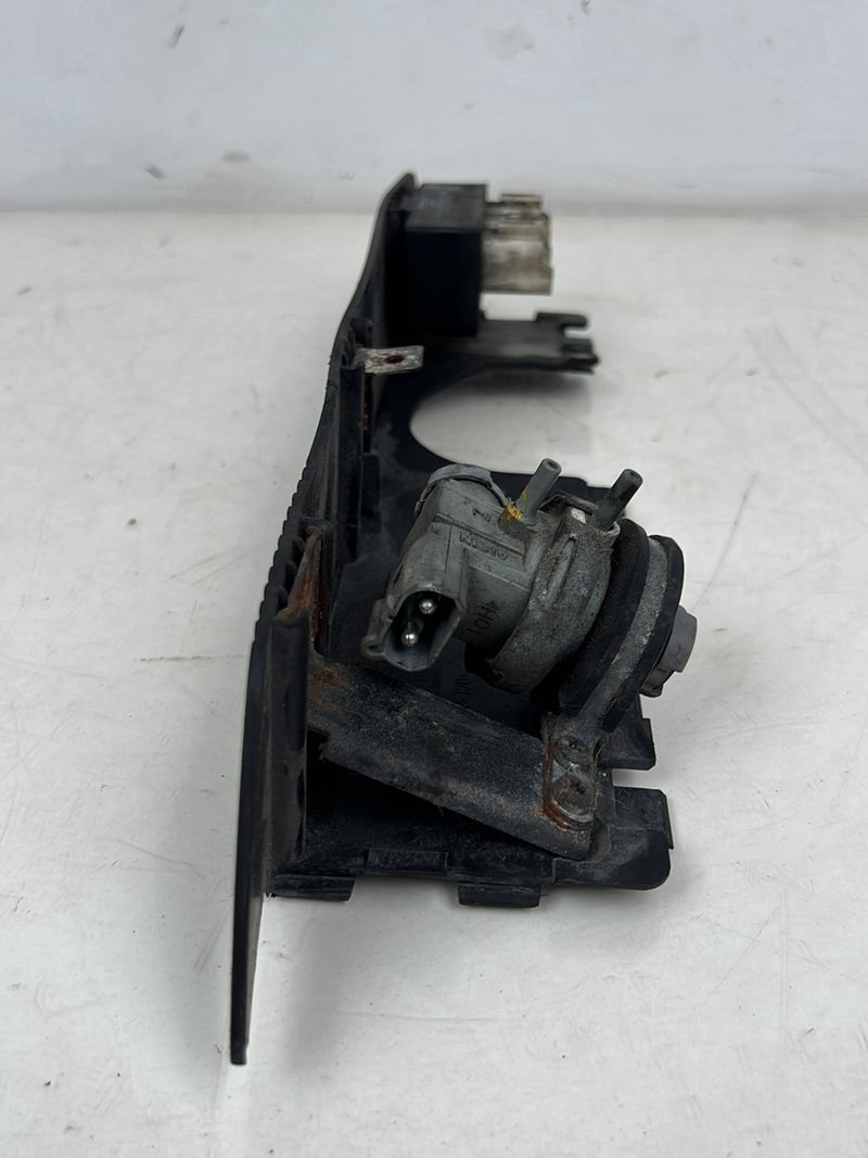 1993-1997 Volvo 850 Vacuum Valve & Cooling Fan Relay 9442933 OEM