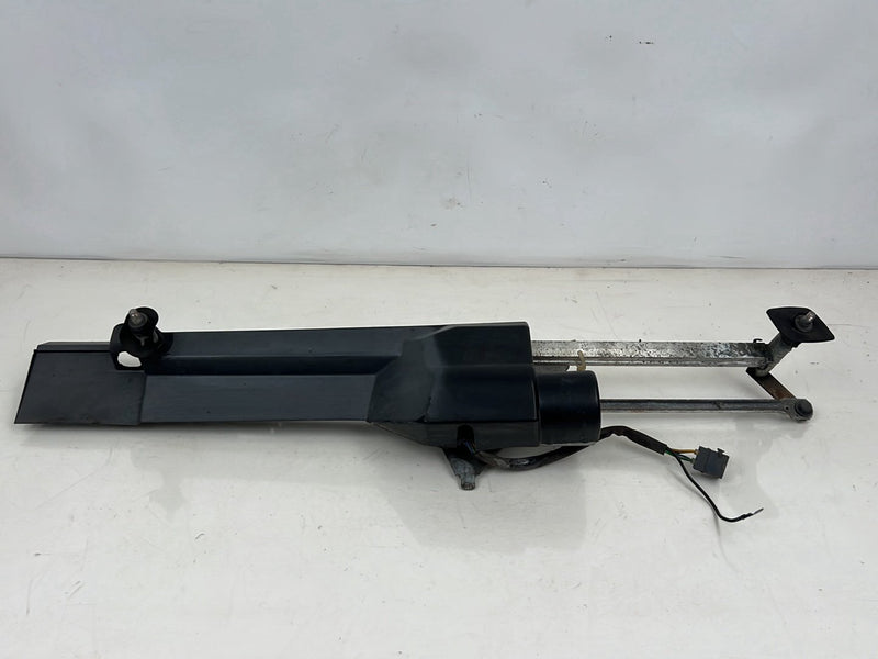 1990-1992 Volvo 740 745 940 Windshield Wiper Motor Transmission Linkage OEM #5899EM