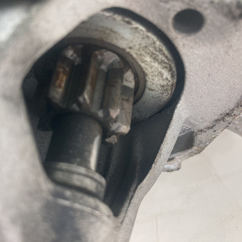 2001-2005 Volkswagen Passat Starter Motor Carquest #5558M