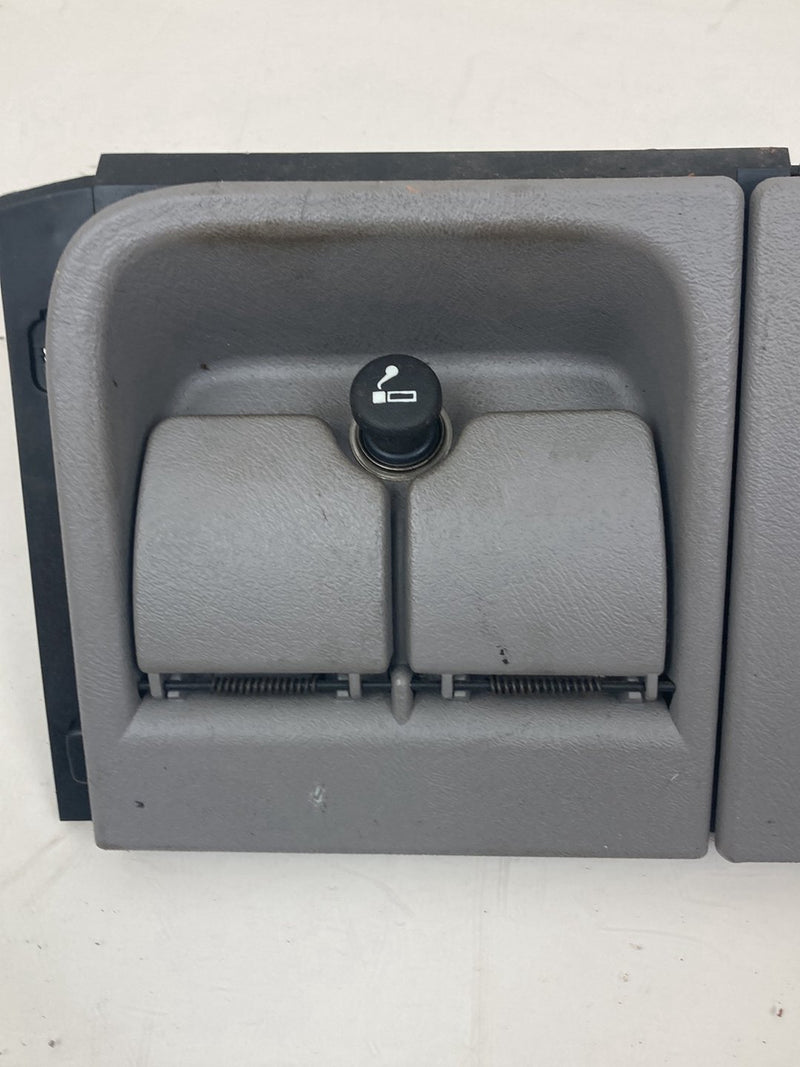 1996 Chevrolet Silverado GMT800 - Ash Tray PN: 15993277