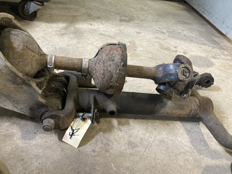 1983 Jaguar XJ6 Series 3.4 - Rear Axle PN: P26698 PBM10