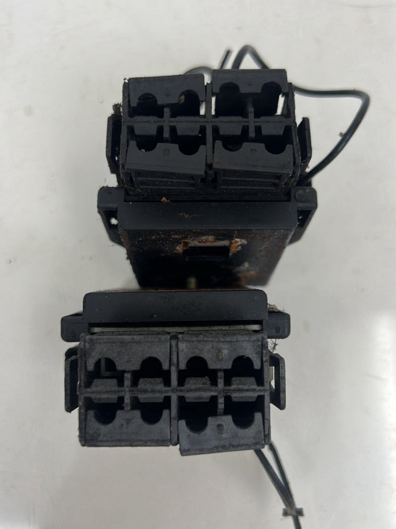 1990-1992 Volvo 740 745 940 Diagnostic Plug Code Connection Box 3545006 OEM #5944EM