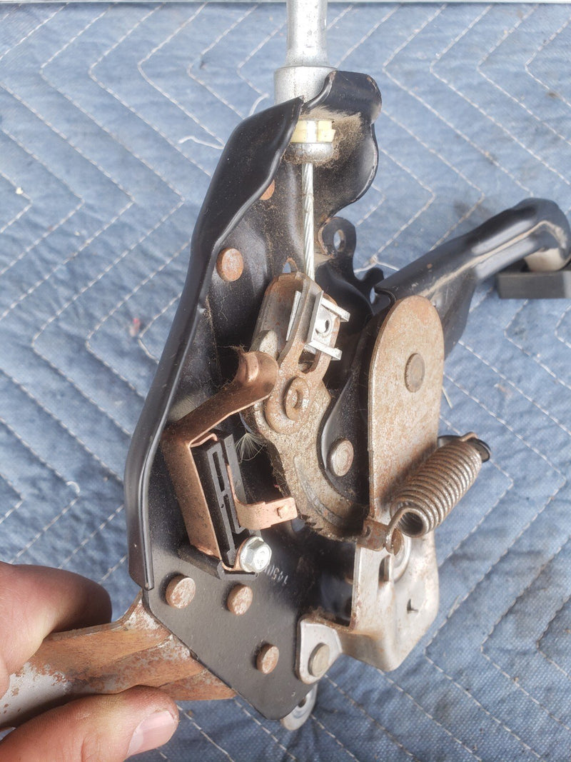 2000-2005 Chevy Impala Emergency Parking Brake Lever Pedal Assembly OEM #1934CN